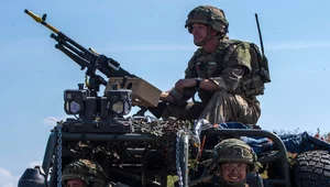 Miniatura: Wielka Brytania wyśle żołnierzy na...