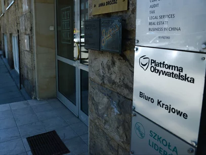 Miniatura: "Złoty chłopiec" PO. Opłaty za spotkania i...