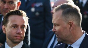 Miniatura: Nawrocki liderem, Bosak na podium....