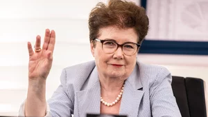 Miniatura: "Ze zdumieniem obserwuję"....