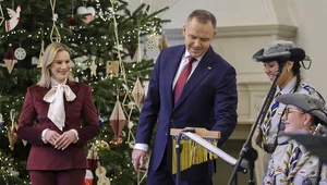 Miniatura: Uroczystość w Pałacu Prezydenckim. Uwagę...