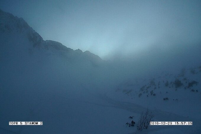 Dolina Pięciu Stawow, widok z&nbsp;kamery TOPR