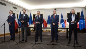 Miniatura: Partia koalicji w rozsypce. Były premier...