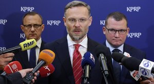 Miniatura: Nawrocki wetując ustawę wyłączył Ukrainie...