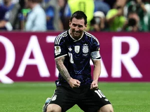 Miniatura: Messi dostał prezent z Watykanu. Tak...