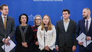 Miniatura: Najnowszy sondaż. Alarm dla Polski 2050