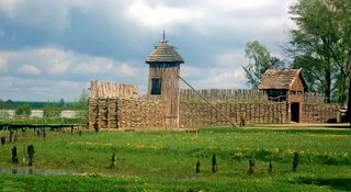 Stanowisko archeologiczne w Biskupinie