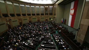 Miniatura: Nowy sondaż: PiS zwiększa przewagę....