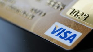 Miniatura: Rosja reaguje na decyzję Visa i Mastercard