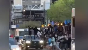 Miniatura: Wybijali szyby, strzelali, atakowali...