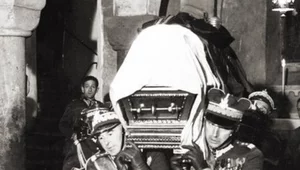 Miniatura: Polska w żałobie. 90 lat temu zmarł Józef...