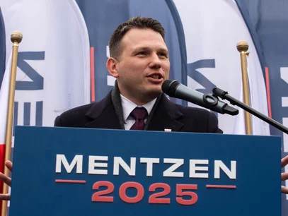 Miniatura: Mentzen uderza w Trzaskowskiego. "To jakiś...