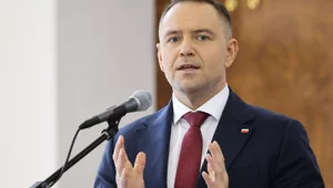 Miniatura: Nawrocki nie rozumie, co podpisuje