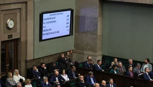 Miniatura: Aborcyjne projekty koalicji. Sejm zagłosował