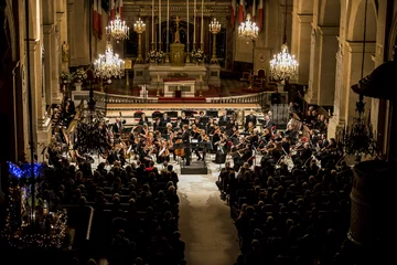 Monika Wolińska - dyrygentka, Orkiestra Pasdeloup Koncert Niepodległości w Paryżu za nami