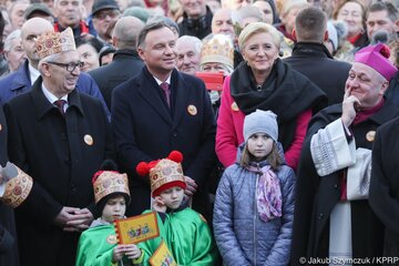 Prezydent Andrzej Duda wraz z małżonką Agatą Kornhauser-Dudą uczestniczą w IV Orszaku Trzech Króli, z okazji Święta Objawienia Pańskiego w Skoczowie. 