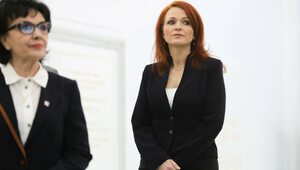 Miniatura: Nagrody dla pracowników Kancelarii Sejmu....