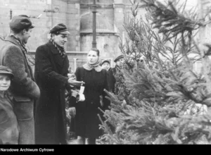 Miniatura: "Zimowoświąteczna" propaganda sukcesu...