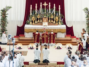 Miniatura: Nagły wysyp tradycjonalistów