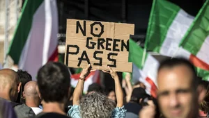 Miniatura: Wprowadzili obowiązkowe przepustki,...