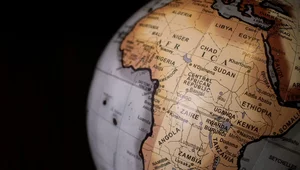 Miniatura: Afryka odłączona od internetu. Przecięto...