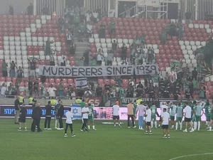 Miniatura: Skandal na meczu Rakowa. UEFA chce ukarać...