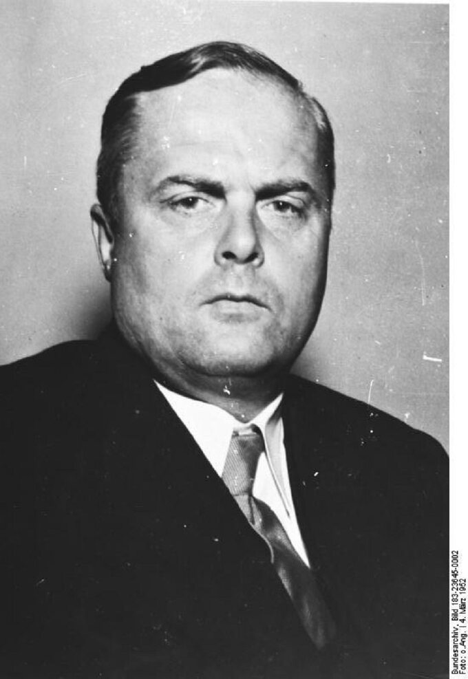 Prof. Theodor Oberländer