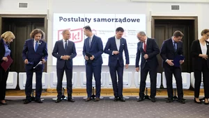 Miniatura: Ruch "TAK dla Polski" i liderzy części...