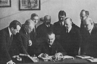 Władysław Grabski i&nbsp;jego wsp&oacute;łpracownicy