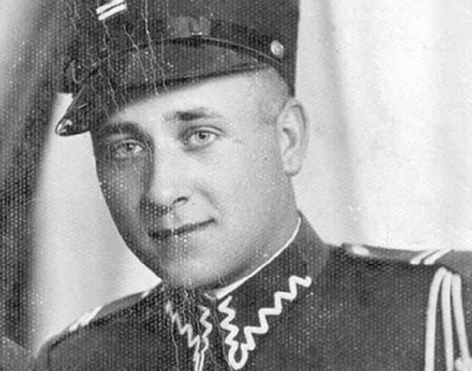 Józef Franczak w mundurze kaprala żandarmerii przedwojennego WP