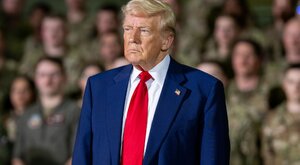 Miniatura: Trump chce przeznaczyć 1 bilion dolarów na...