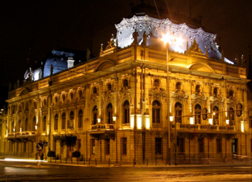 Pałac ten znajduje się w centrum Łodzi. Do jakiej rodziny należał?