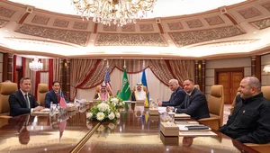 Miniatura: Ruszyła kolejna runda rozmów delegacji...