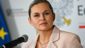 Miniatura: "Niektóre ceny spadają". Nowacka twierdzi,...