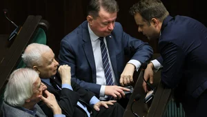 Miniatura: Piątka na wino