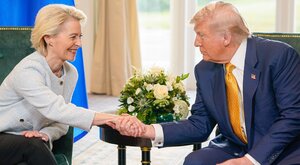 Miniatura: Premier Francji o umowie celnej z Trumpem:...