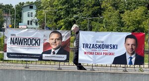 Miniatura: Polaków zapytano o Trzaskowskiego i...