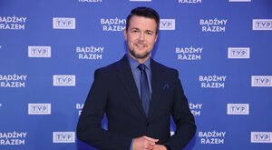 Miniatura: "Z radiem w walentynki, z TVP w prima...