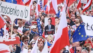Miniatura: Ruszył marsz Trzaskowskiego. Polityk...