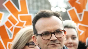 Miniatura: Mąż Spurek i kolega Biedronia dostał...