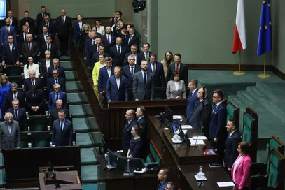 Miniatura: Sejm uczcił pamięć papieża Franciszka....