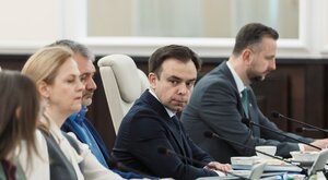 Miniatura: 120 tys. zł już nieaktualne? Rząd rozważa...