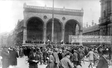 Monachium w&nbsp;czasie puczu NSDAP, 1923 rok