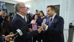 Miniatura: Posłowie PiS na konferencji Czarzastego....