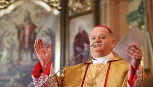 Watykan ukarał polskiego biskupa