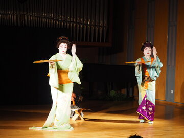 Hana Umeda i Hanasaki Tokijyo 