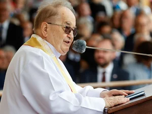 Miniatura: O. Rydzyk mocno o Nowackiej. "Co ty...