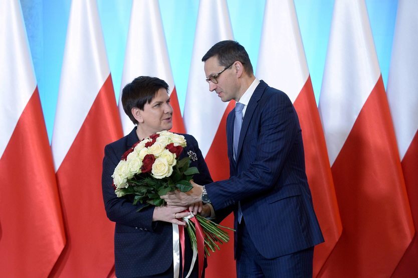 Zmiana na stanowisku premiera. Na początku grudnia na stanowisko nowego prezesa Rady Ministrów prezydent powołał Mateusza Morawieckiego. 