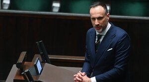 Miniatura: "Hipokryta" i "precz z komuną". Gorąco w...