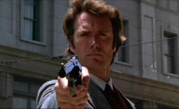 Clint Eastwood w&nbsp;filmie "Brudny Harry"